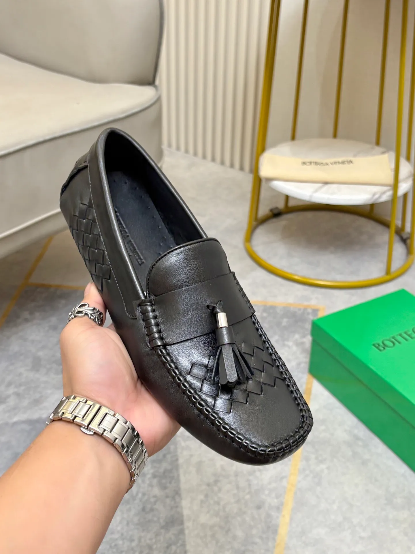 P420💰 (Niu Li + Niu Pad) [BV] The latest hot style‼ ️Casual men's shoes, uppers imported first-layer cowhide ➕Full imported cowhide lining✔️Exquisite workmanship, excellent foot feel, special rubber soles✔️, cool and fashionable, the latest fashion, fashionable outsole, hurry up.  Code number: 38-44 (can be customized to 37.45, non-refundable)